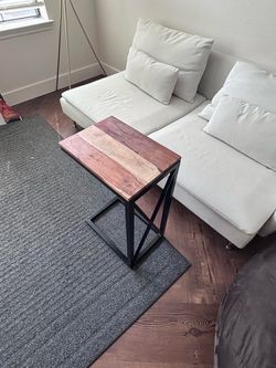 Mini-table