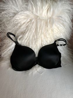 Victoria's Secret 34D bra! Very Sexy push-up for Sale in Las Vegas, NV -  OfferUp