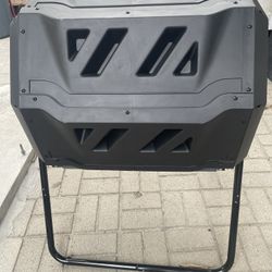 Tumbling Composter