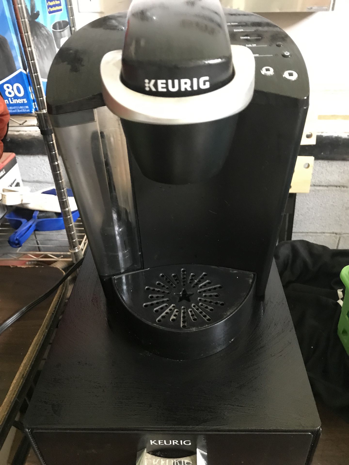 Keurig and k cup drawer