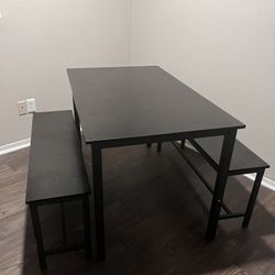Black Dinning Table 