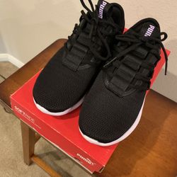 Woman’s Star Vital Sneakers