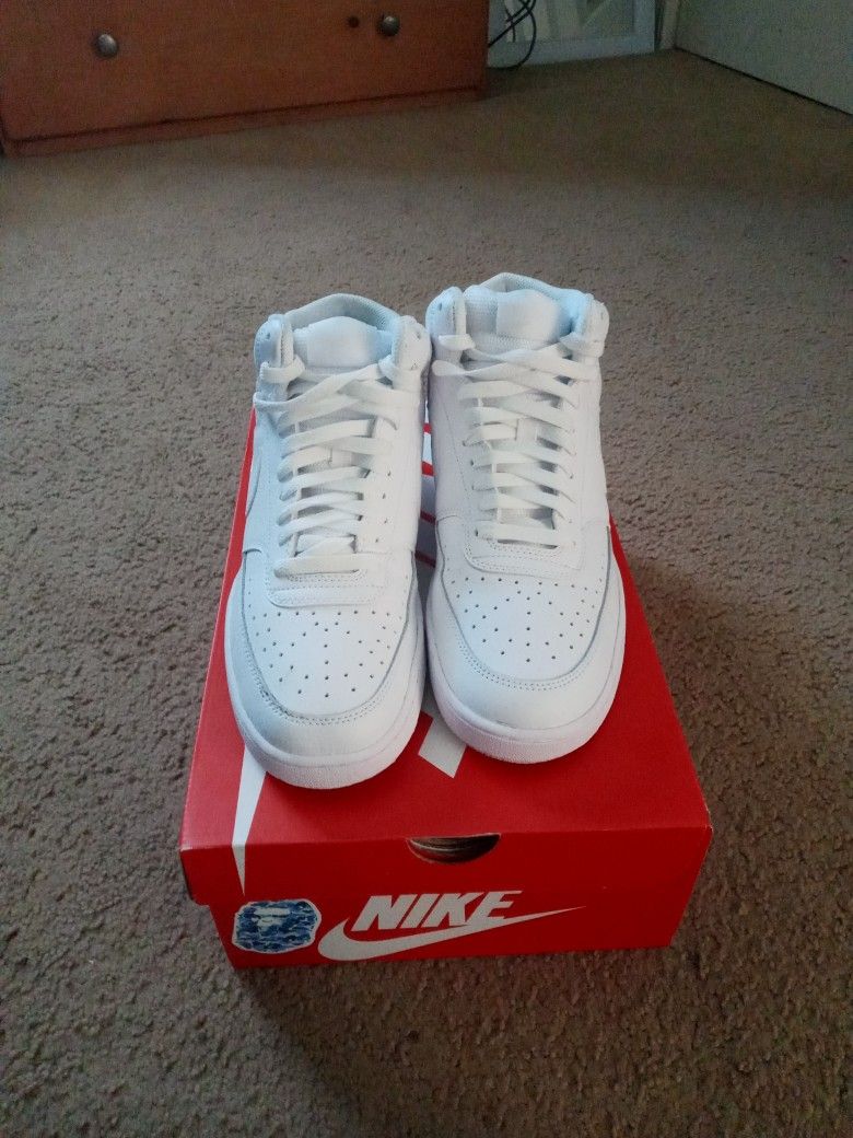 Nike Court Vision Mid