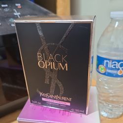 Perfume BLACK OPIUM Original In Box 