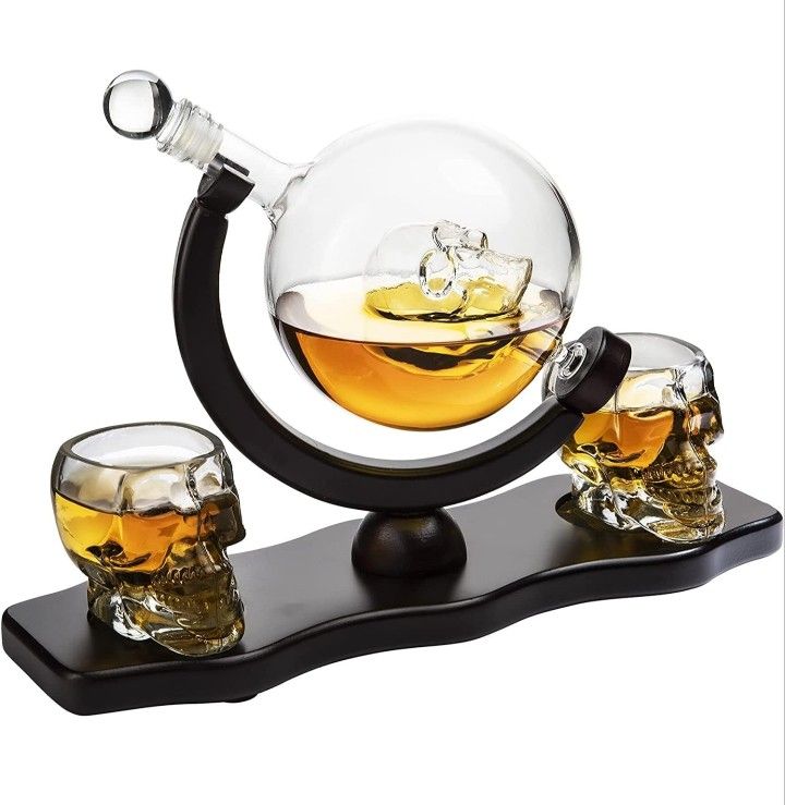 The Wine Savant Skull Decanter 2 Glass Set