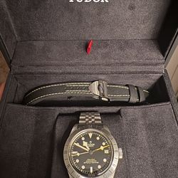 Tudor Black Bay Gmt Watch