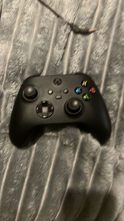 Brand new Xbox controller and JBL headphones for online