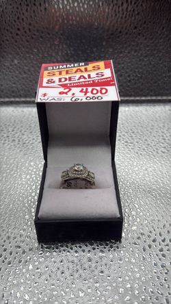 14k white gold diamond ring