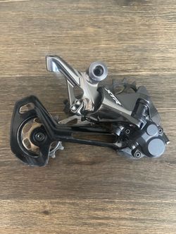 Shimano XTR m9100 derailleur