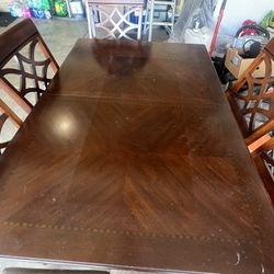 Dining Table With 7 Chairs 