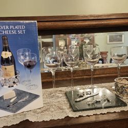  Beautiful Silverplated Wine & Cheese  Set
