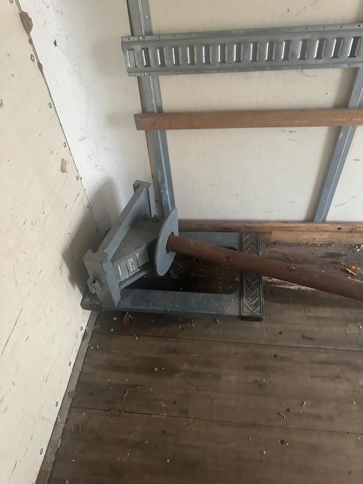 Forklift Carpet Pole/Rug Ram