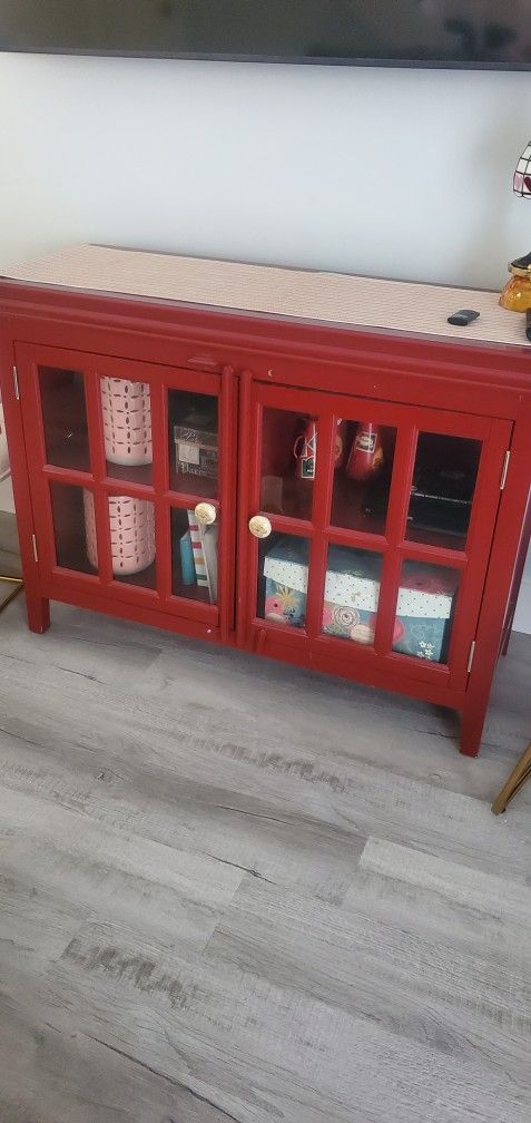 Cabinet Or Buffet Table