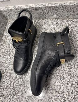 Black, Leather very good condition Buscemi for sale.