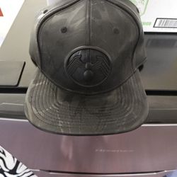 Leather Venom Snap Back 