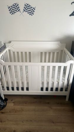 Baby crib