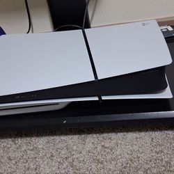 PS5 with 4 controllers like new