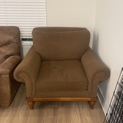 Robb and Stucky Oversized Sofa Chair