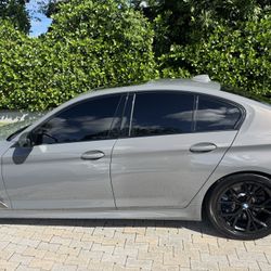 BMW M550i