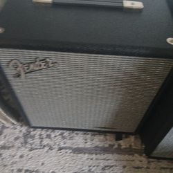 Fender Rumble 25