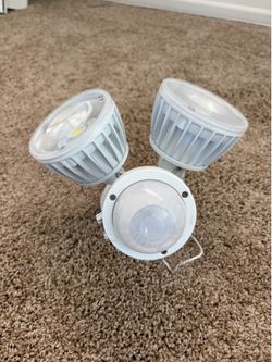 Outdoor LED Motion Sensor Floodlight - Dual Head Security Light
