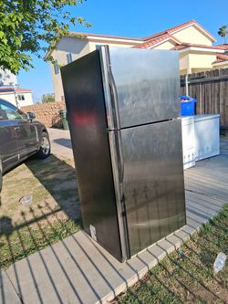 Kenmore stainless steel and good working condition price to sell