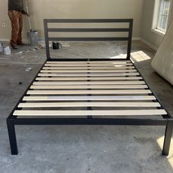 Black Metal Full Size Bed Frame 