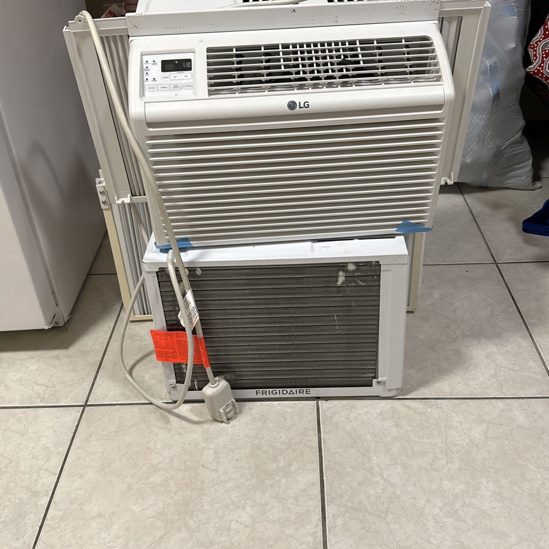 Ac Units, Two, LG And Frigidaire. Great Condition. 