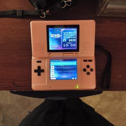 Original Ds With Loaded R4 Card