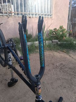 Throne 24inch forks look description !!!!!