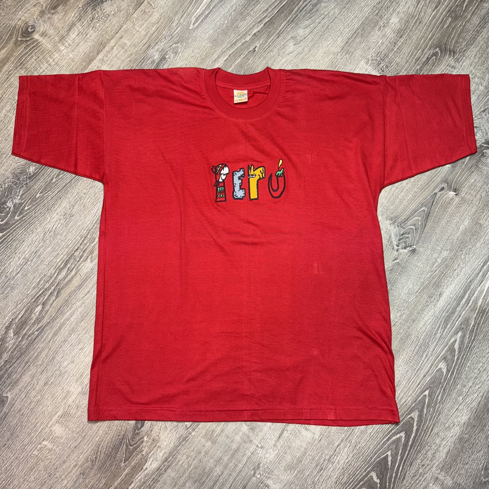 Y2K Peru Graphic T-Shirt XL Embroidered Souvenir Travel Tee Pre-Vintage Red 00’s