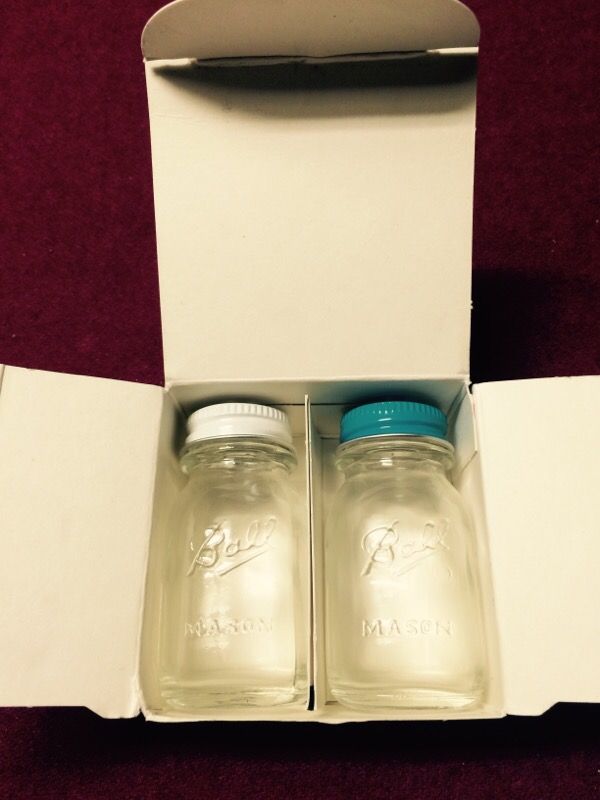 Salt & pepper shakers