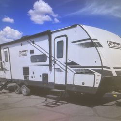 2023 COLEMAN LIGHT 2835 BH bunkhouse 