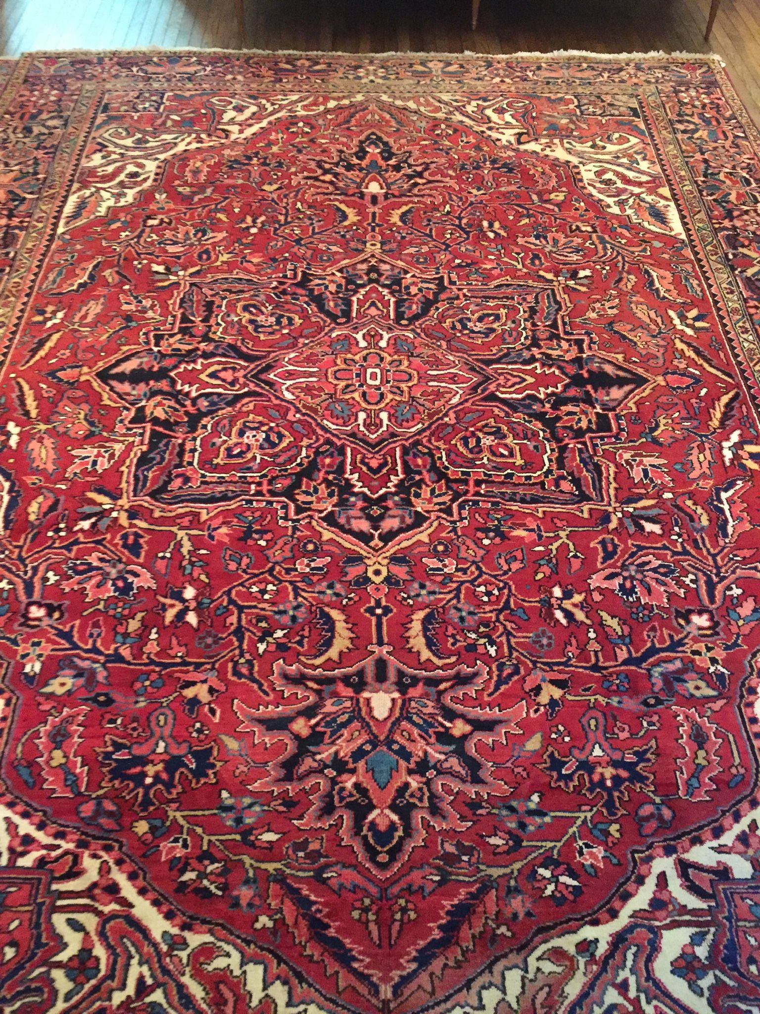 Genuine Heriz Persian Rug 