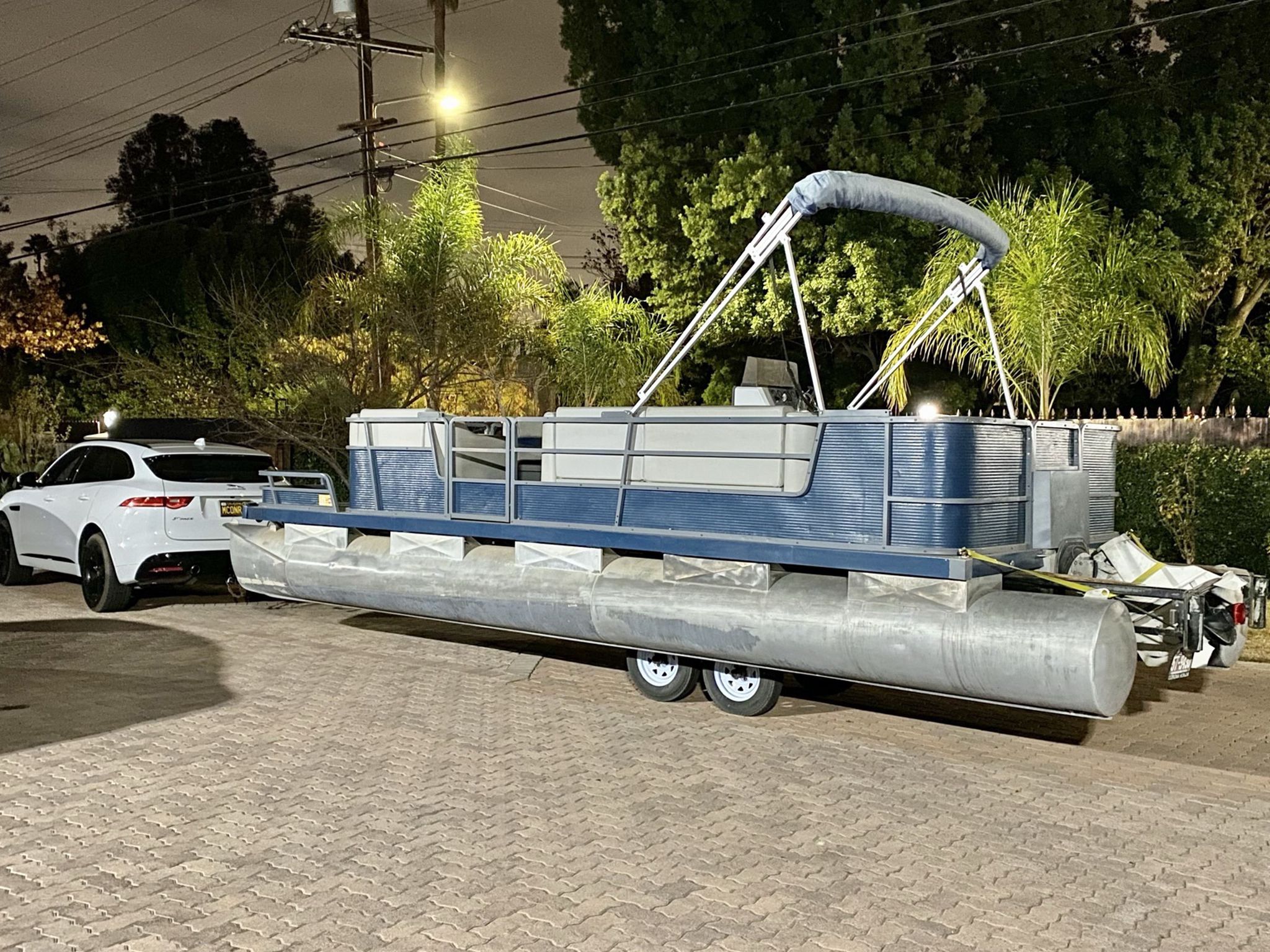 1983 20’ Harris Pontoon Boat With Inboard/outboard Engine