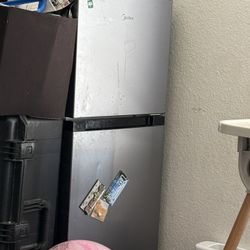 MINI FRIDGE ,