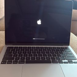 macbook air 13” m4 2025
