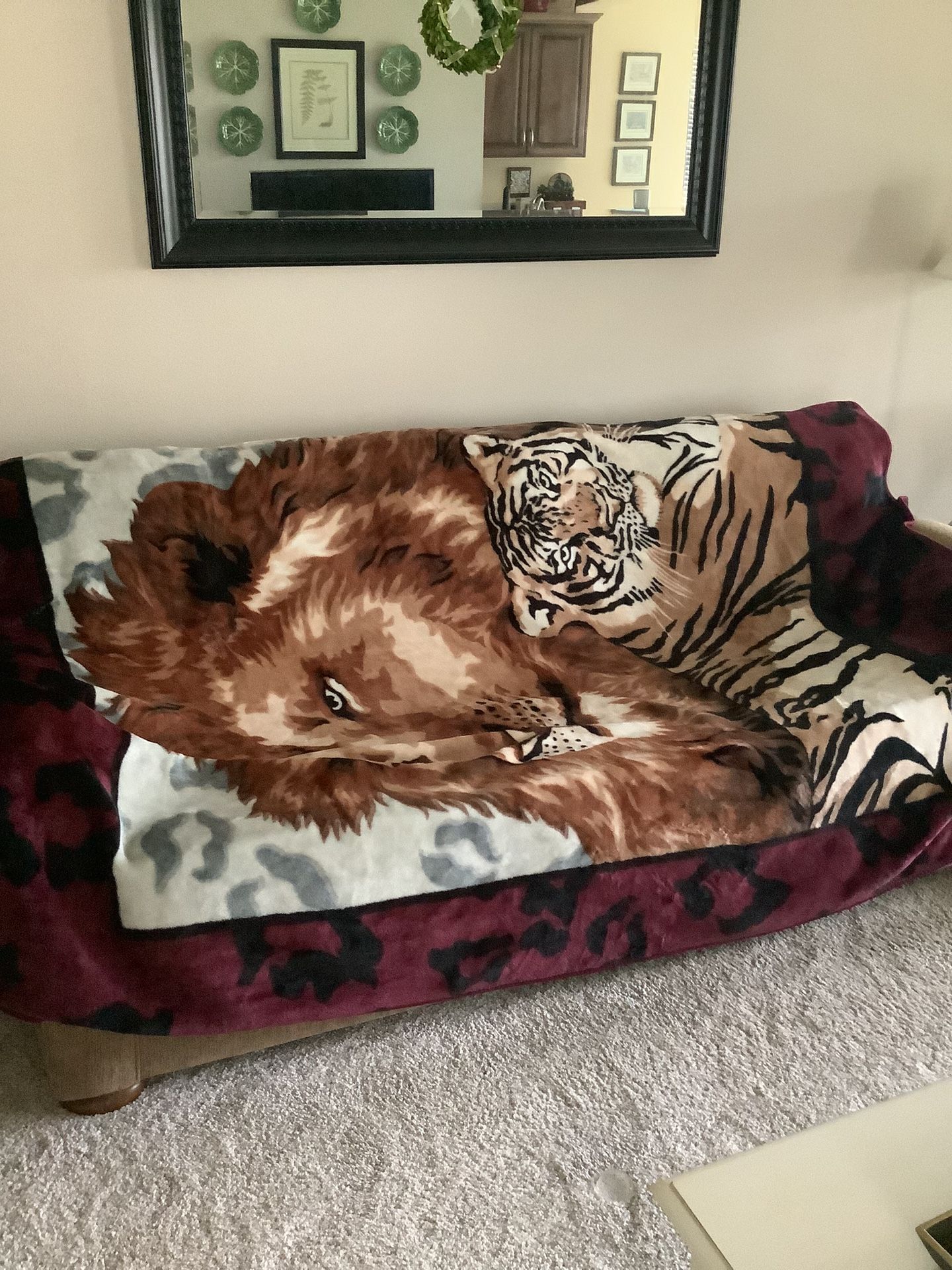 Ultra Plush Blanket/Bed Cover