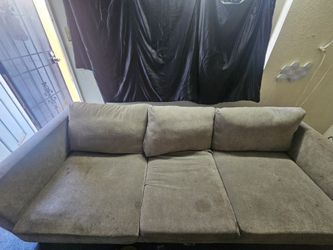COUCH