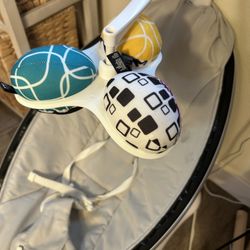 Baby swing 4moms