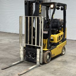 2014 3,750 lb Yale Forklift 