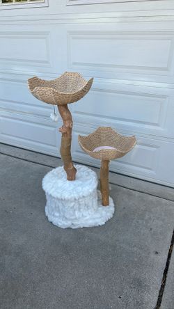 MAU Cat Tree