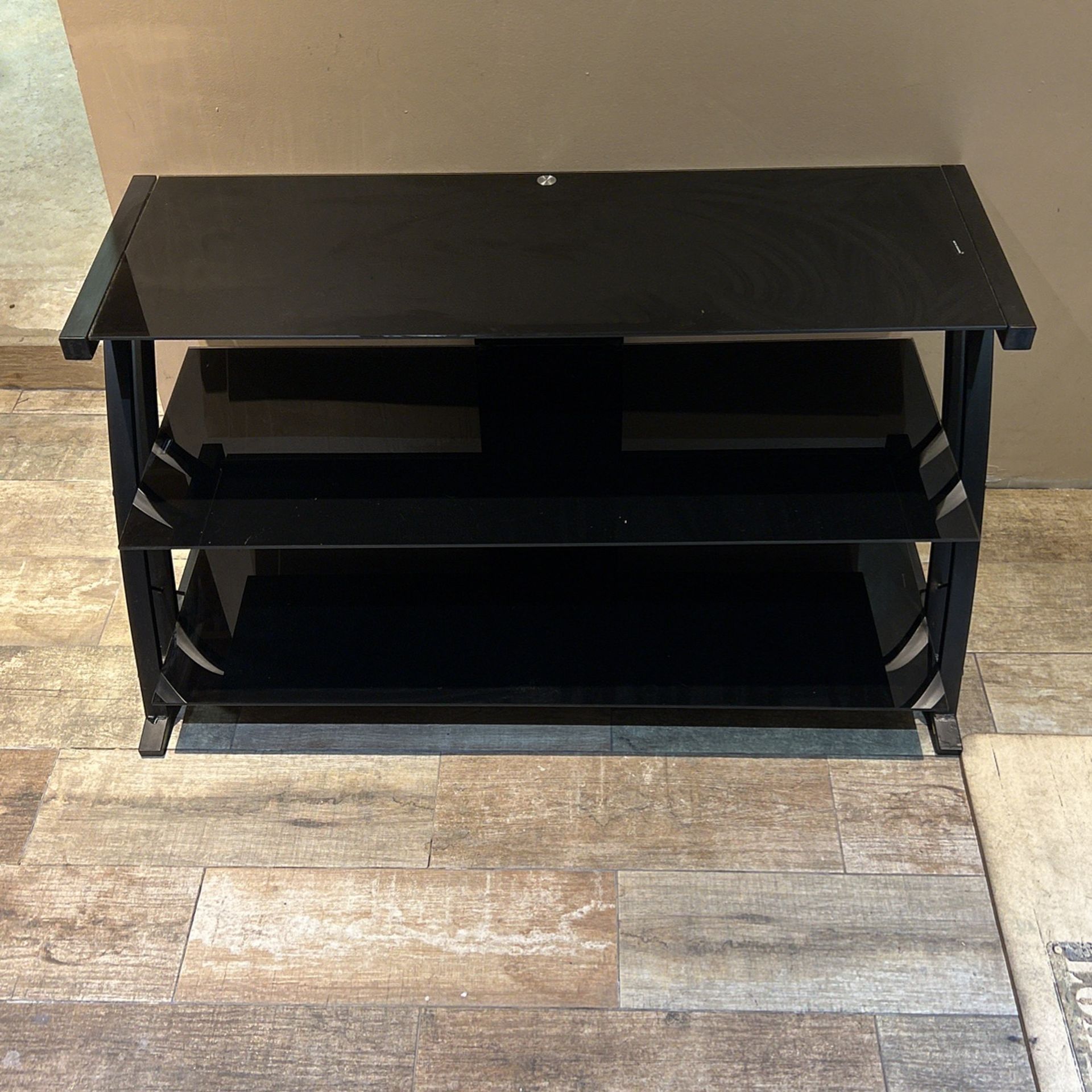 Glass Media Console