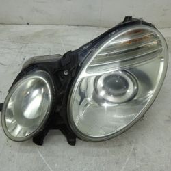 07-09 Mercedes E320 CDI W211 Left Driver Halogen Headlight Lamp OEM DE230560