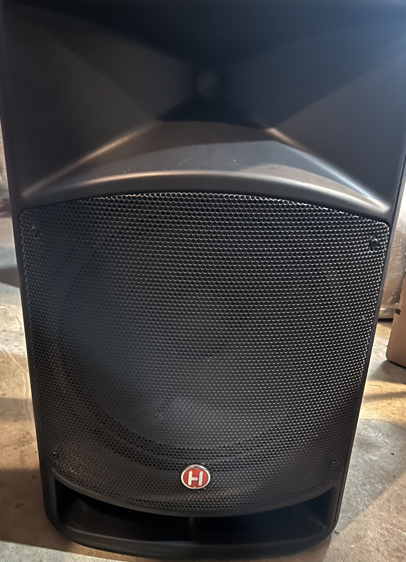 Harbinger VARI 2115 Power Speaker