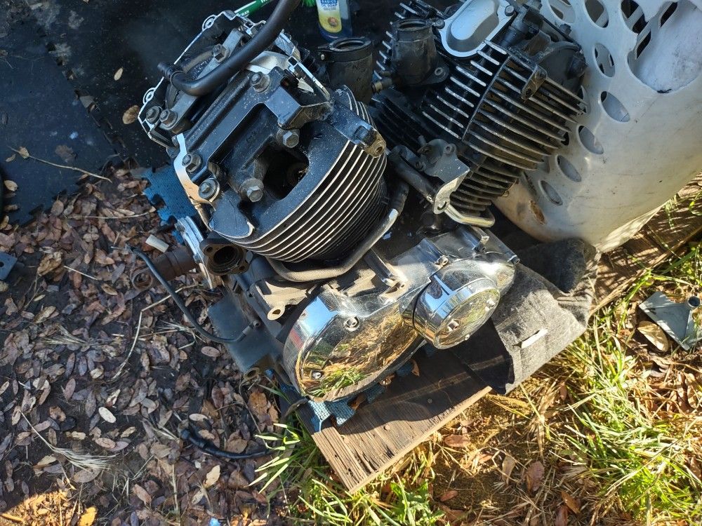 Yamaha XVS Drag Star/V-Star 650