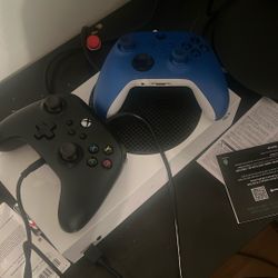  Used Xbox Series S For 250 I Bought It For 300 Comes With Two Controllers