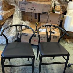 Set of 2 Solid Wood Wishbone Dining Chair with PU Soft Seat Cushion,Mid-Century Y Back Weave Dining Chair（Ash Wood - Black + Cushion）