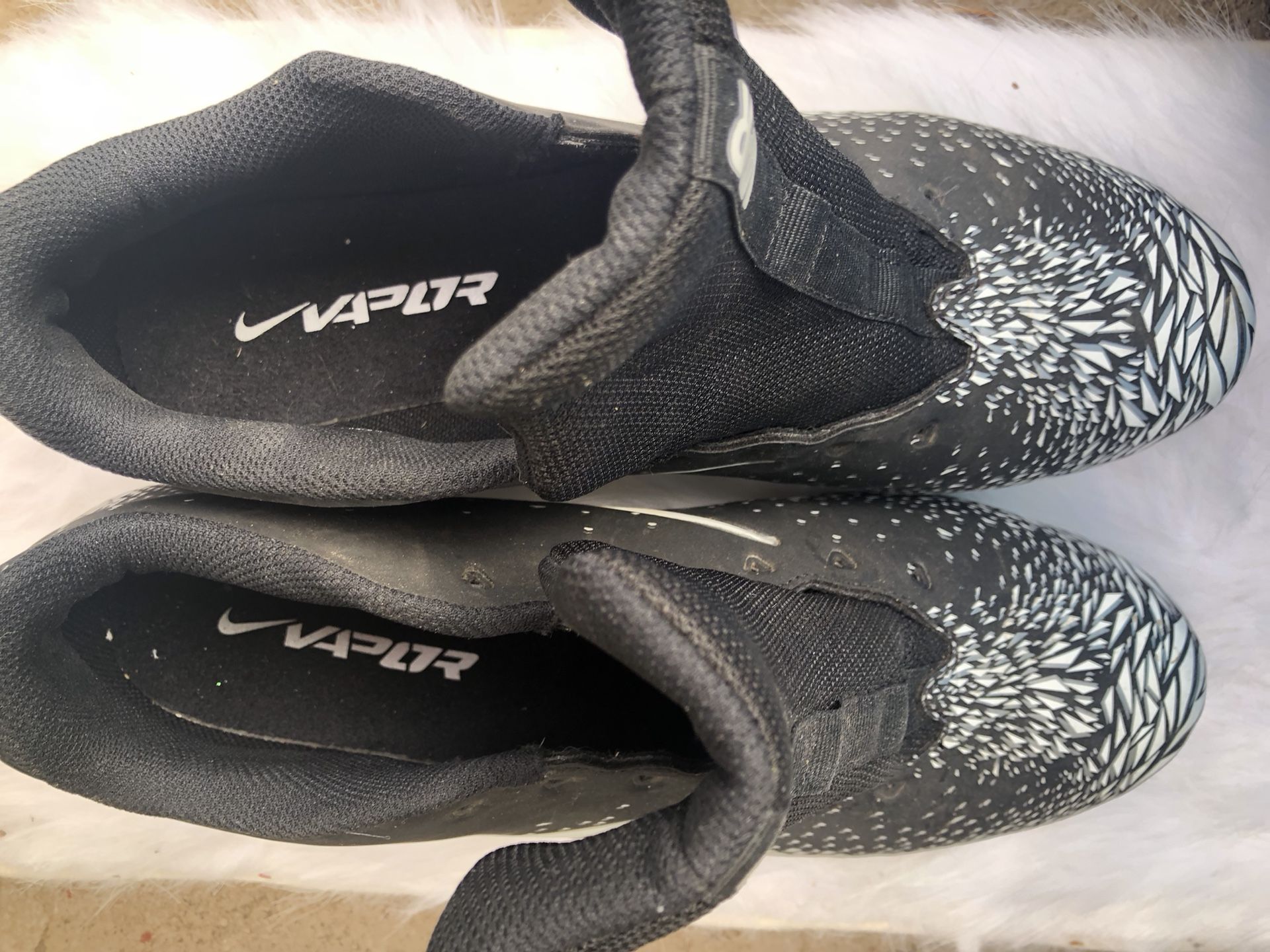 Nike kleets