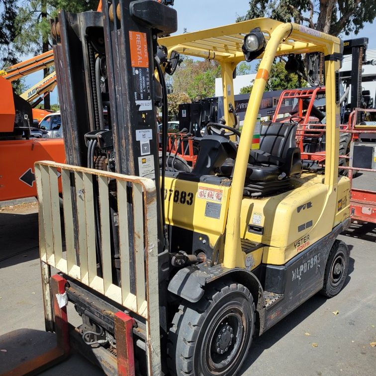Hyster H50FT,  5k Lb. Capacity Solid Pneumatic Tire Forklift 